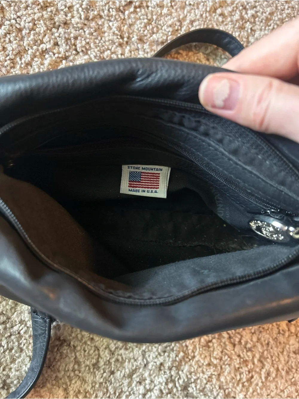 Classic Stone Mountain Black Leather Crossbody Purse